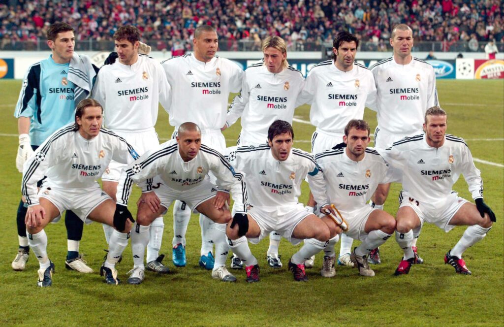 Fussball: CL 03/04, FC Bayern Muenchen-Real Madrid