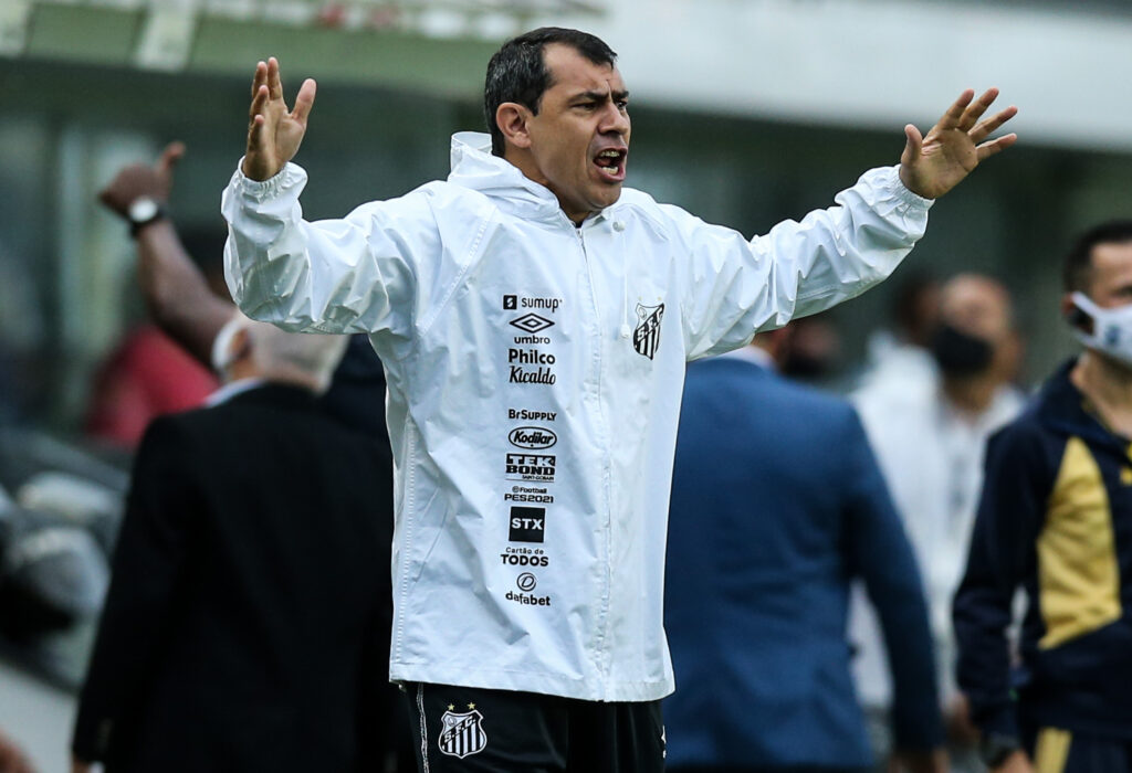 Santos v Gremio - Brasileirao 2021