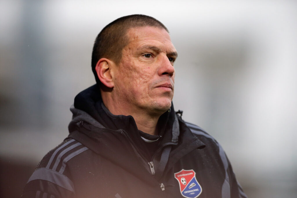SpVgg Unterhaching v Holstein Kiel  - 3. Liga
