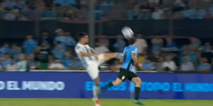 Argentina, Nico Gonzalez espulso per un calcione in faccia a Nandez - Fonte Video Account X telefe