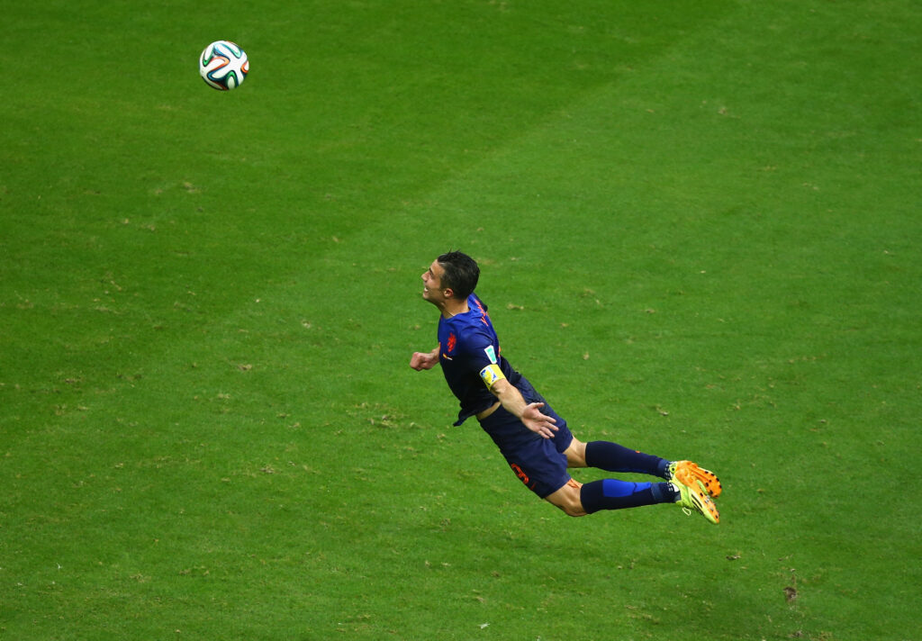 Spain v Netherlands: Group B - 2014 FIFA World Cup Brazil