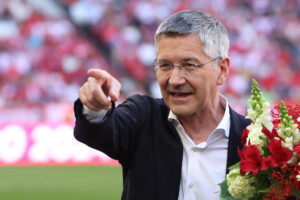 FC Bayern München v VfL Wolfsburg - Bundesliga