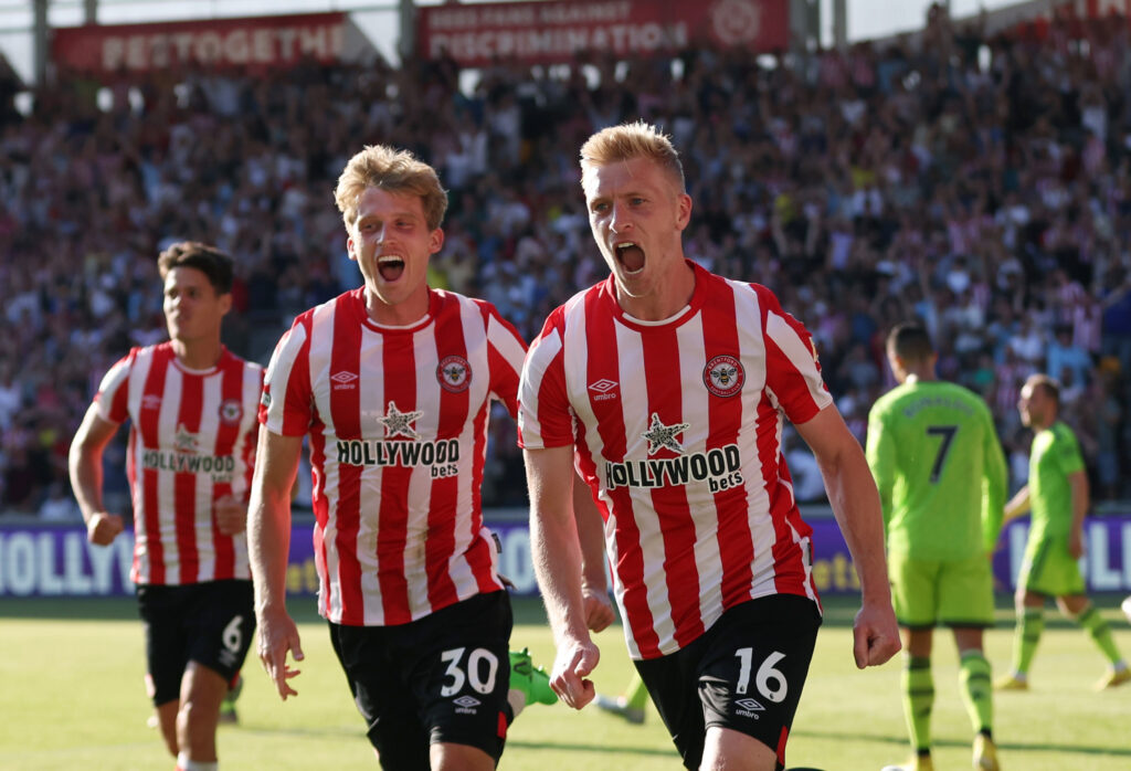 Brentford FC v Manchester United - Premier League