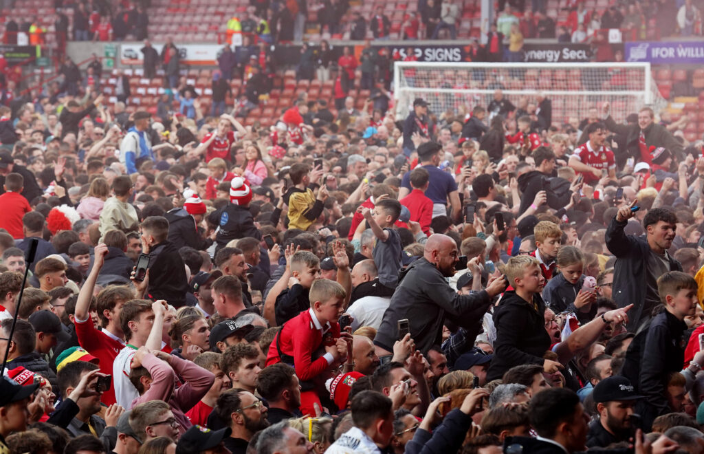 Wrexham AFC v Charlton Athletic FC - Sky Bet League One