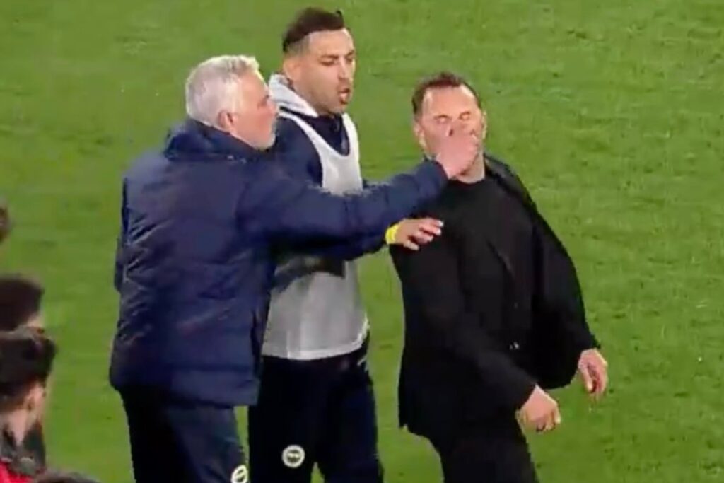 Il Galatasaray risponde