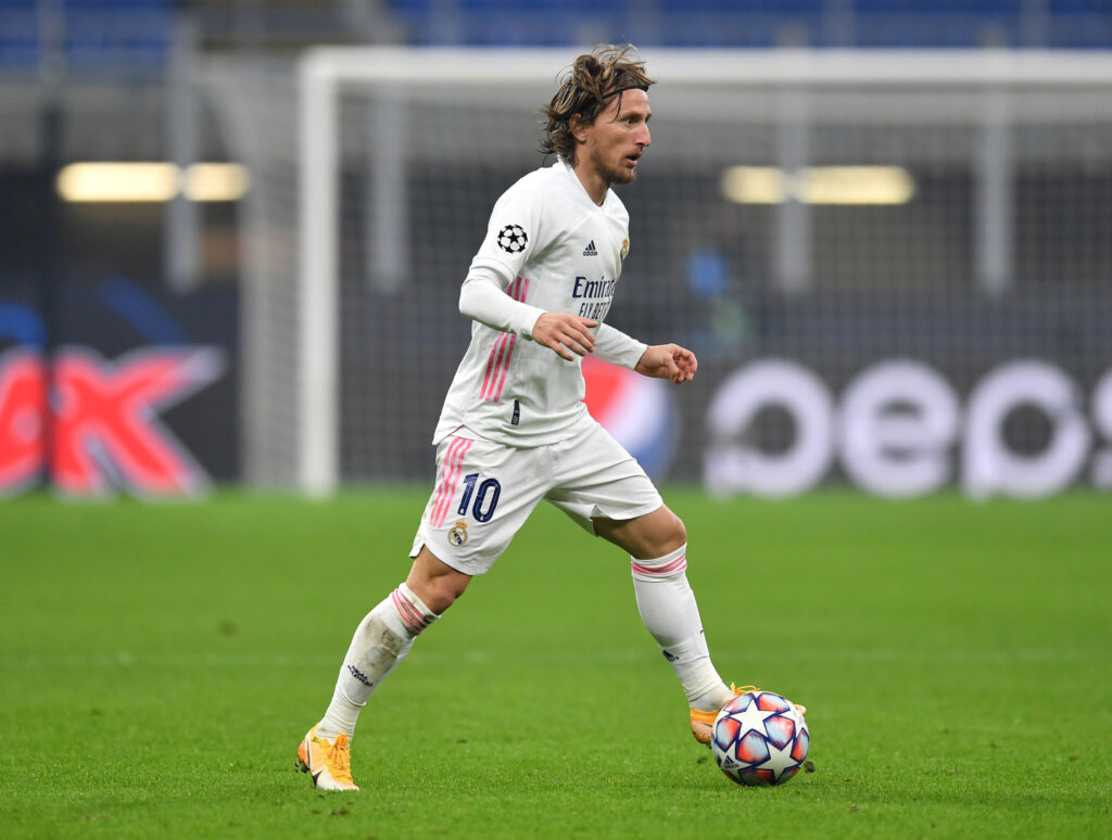 FC Internazionale v Real Madrid: Group B - UEFA Champions League