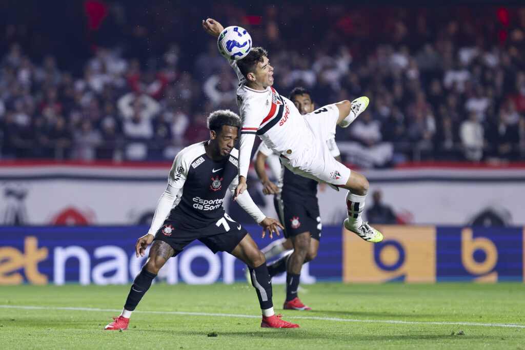 Sao Paulo v Corinthians - Brasileirao 2025
