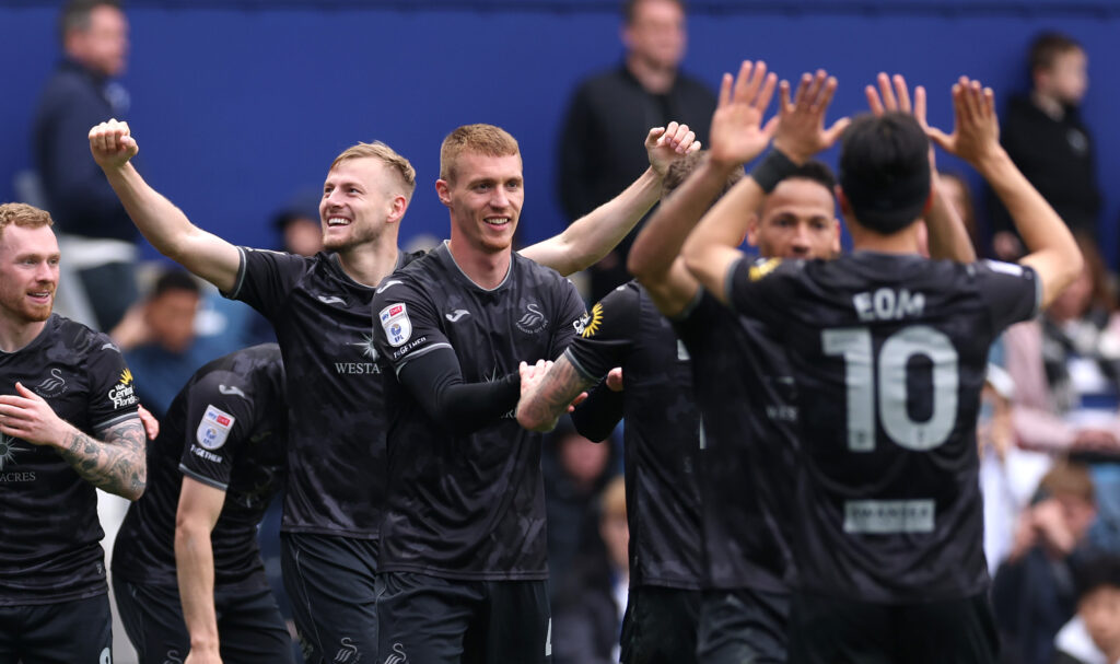 Queens Park Rangers FC v Swansea City AFC - Sky Bet Championship