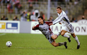 Champs League SF Leg 2 Jens Jeremies and Andrii Shevchenko