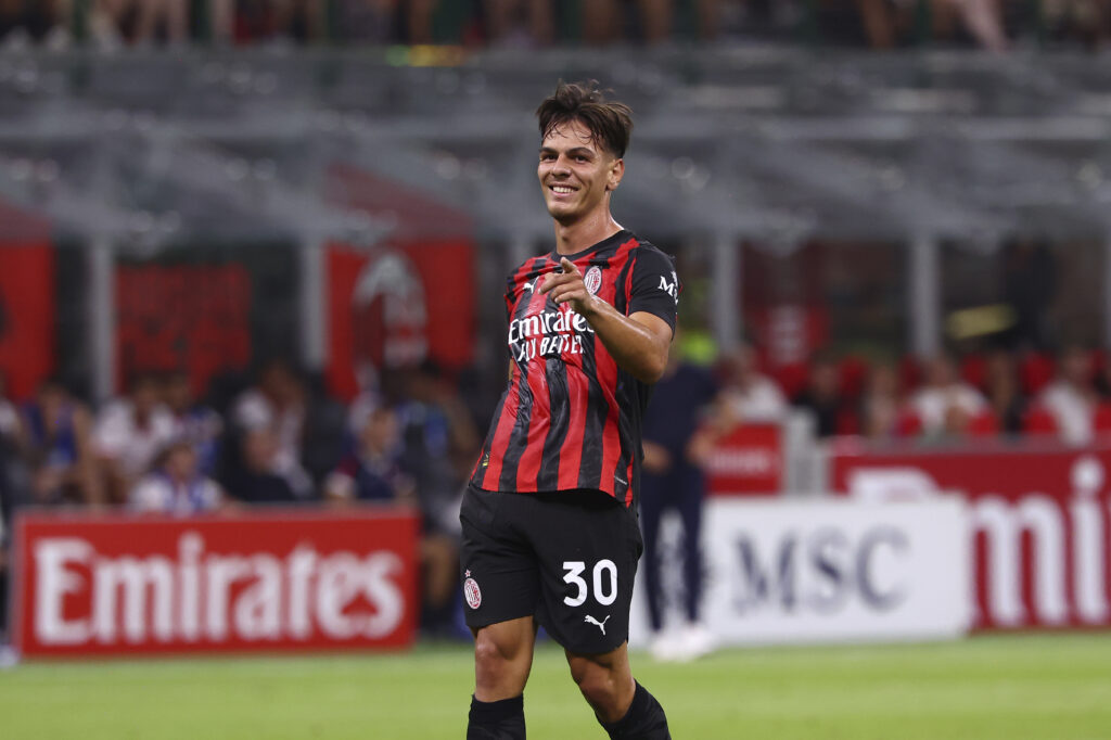 Jashari. centrocampista del Milan