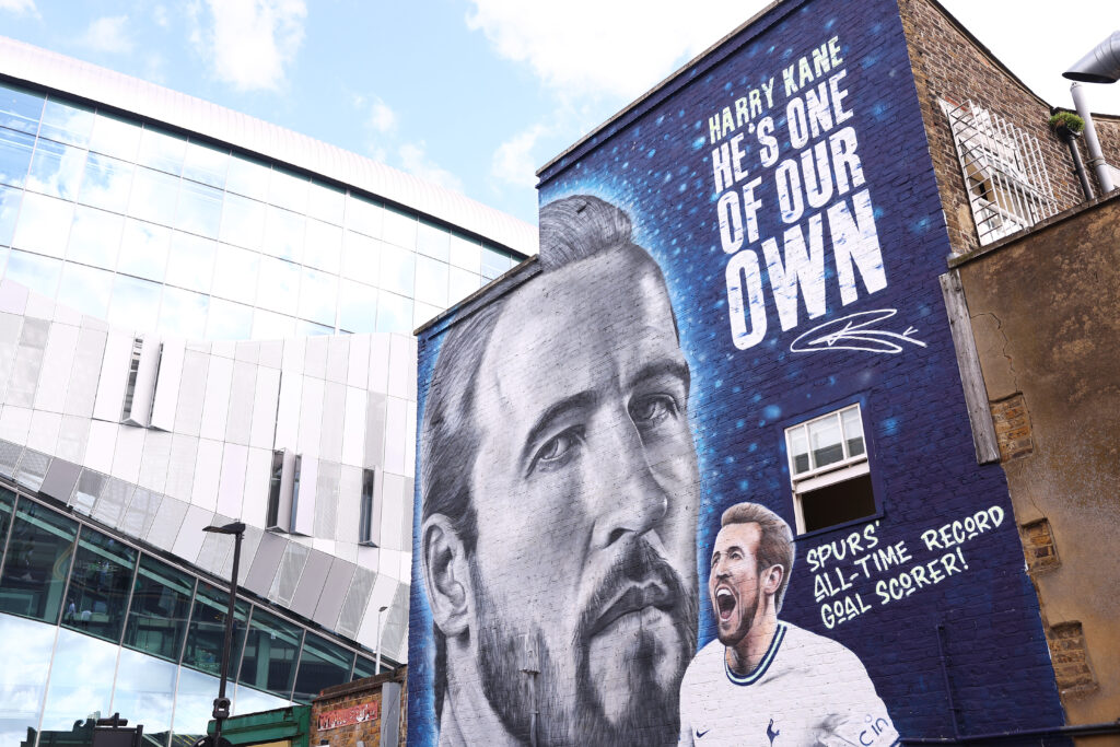 Tottenham Hotspur v Manchester United - Premier League