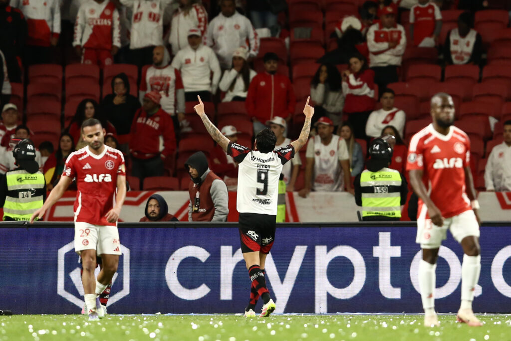 Internacional v Flamengo - Copa CONMEBOL Libertadores 2025