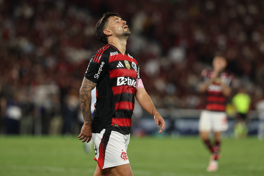 Flamengo v Cruzeiro - Brasileirao 2025