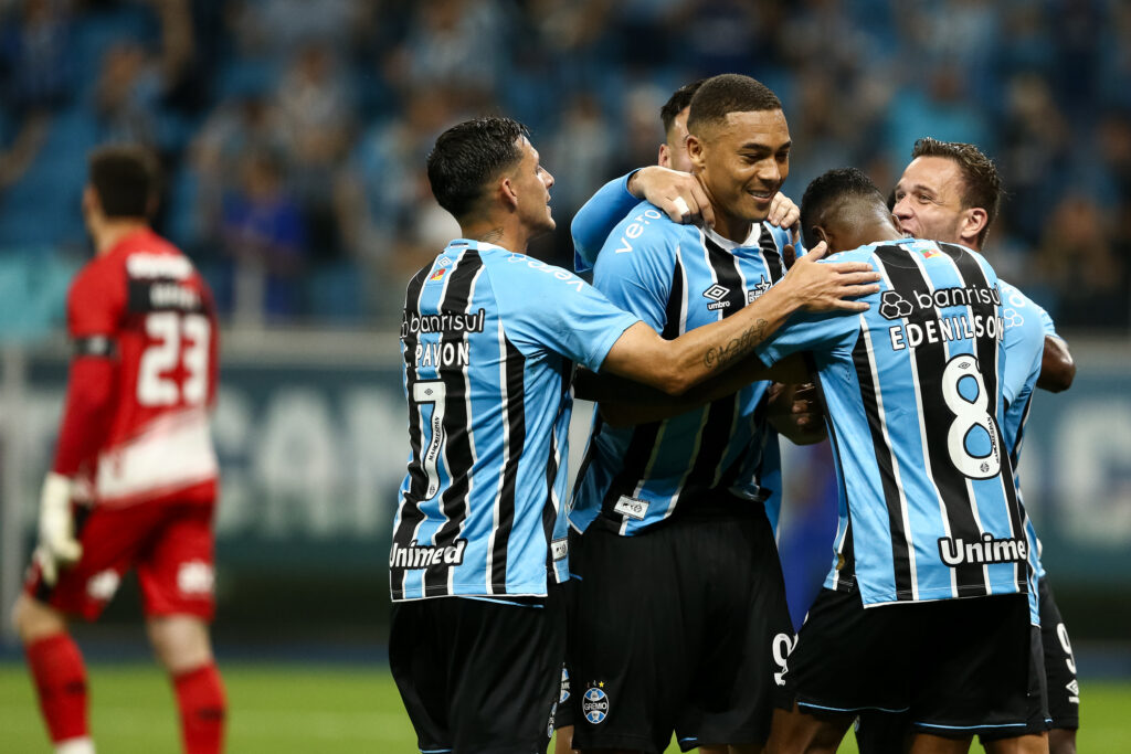 Gremio v Sao Paulo - Brasileirao 2025