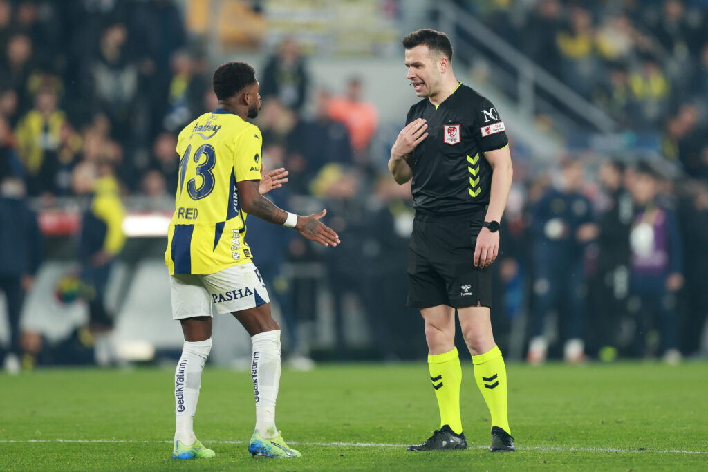 Fenerbahce v Galatasaray - Ziraat Turkish Cup - Quarter Final