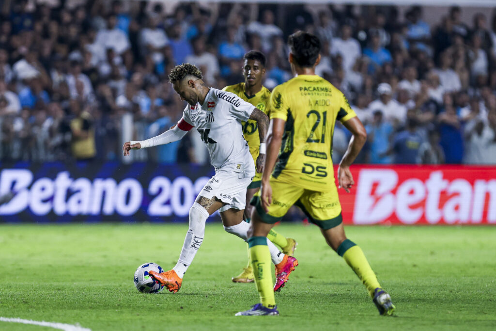 Santos v Mirassol - Brasileirao 2025