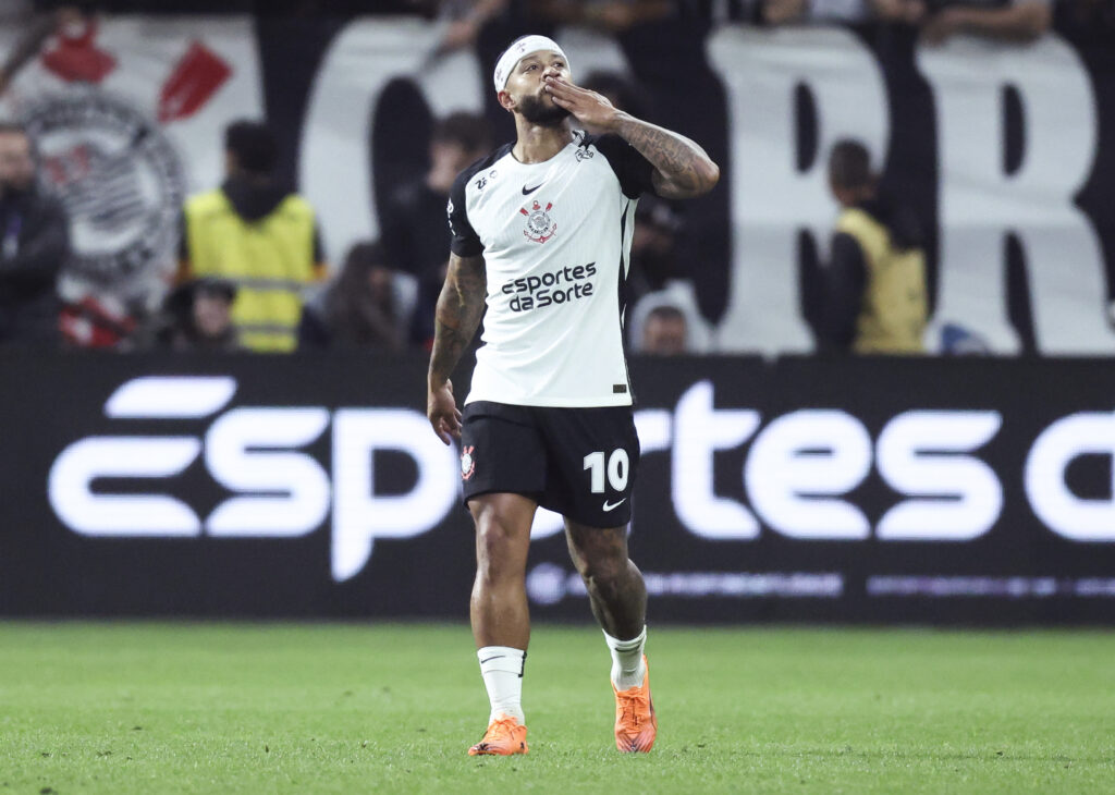 Corinthians v Sao Paulo - Brasileirao 2025