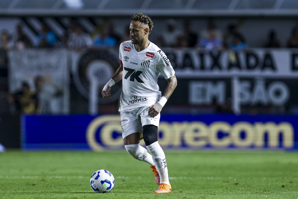 Santos v Sport Recife - Brasileirao 2025