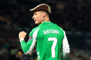 Anthony con la maglia del Betis