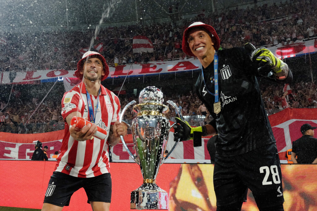 Racing Club v Estudiantes - Final: Torneo Clausura Betano 2025