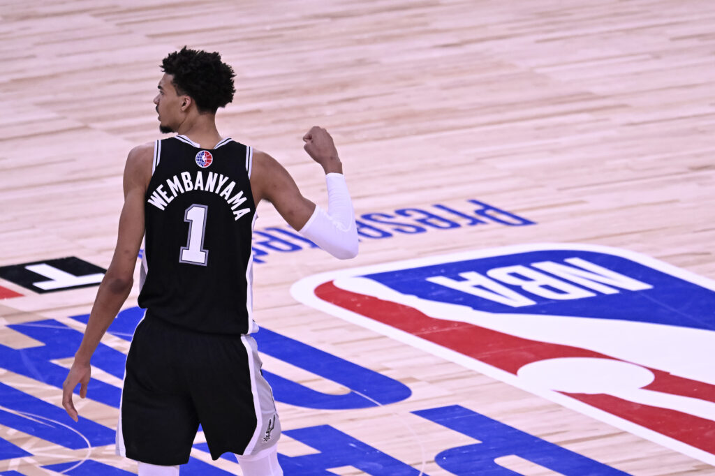 San Antonio Spurs v Indiana Pacers