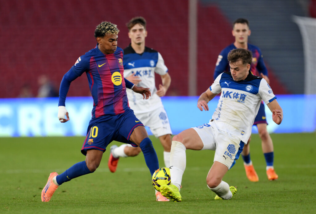 FC Barcelona v Deportivo Alaves - LaLiga EA Sports