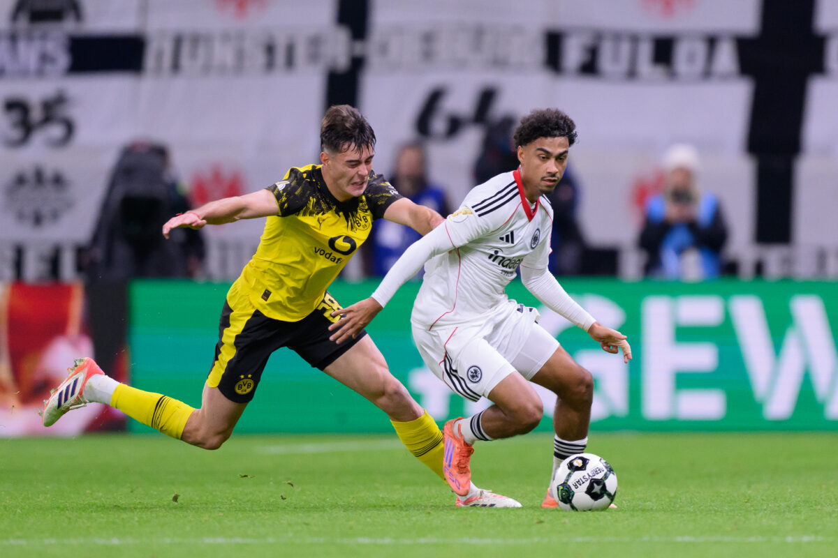 Eintracht Frankfurt v Borussia Dortmund - DFB Cup: Round Two