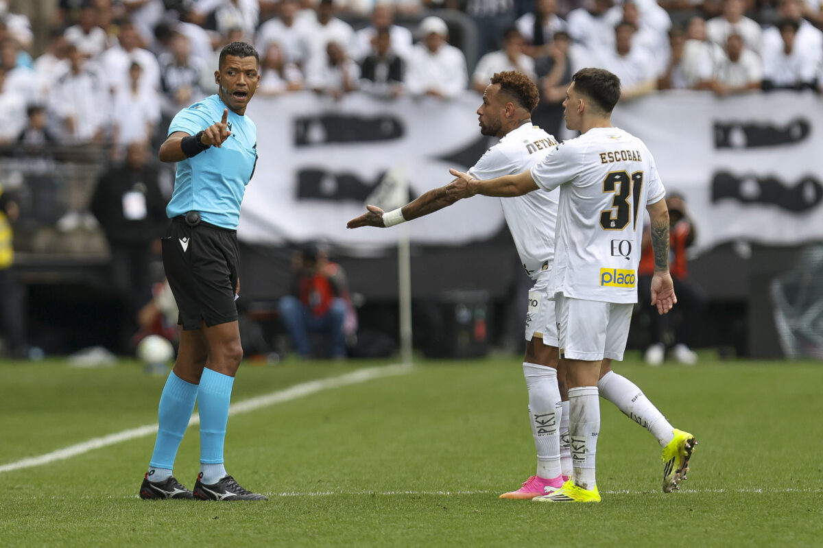 Santos v Coritiba - Brasileirao 2026