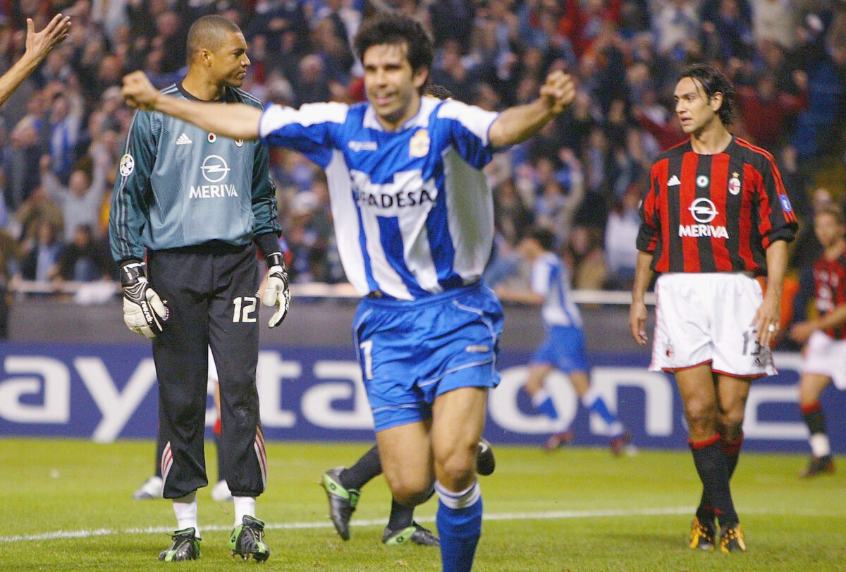 Deportivo La Coruna v AC Milan