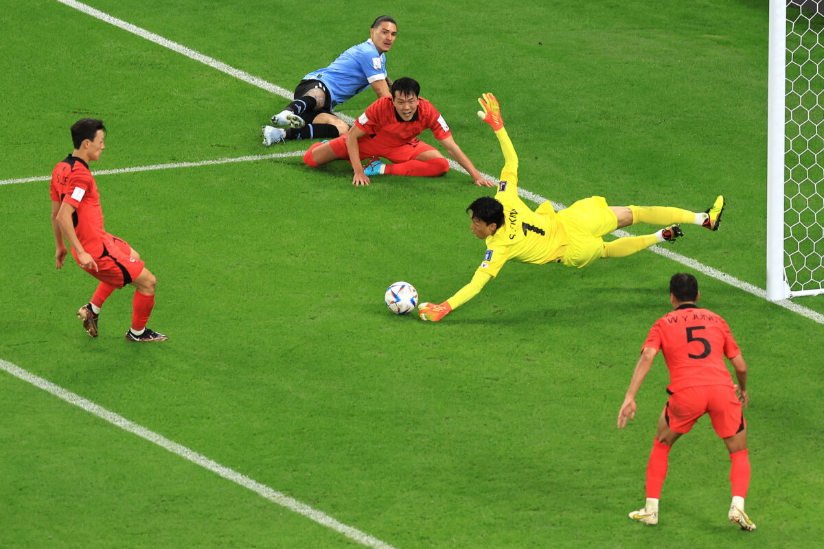 Uruguay v Korea Republic: Group H - FIFA World Cup Qatar 2022