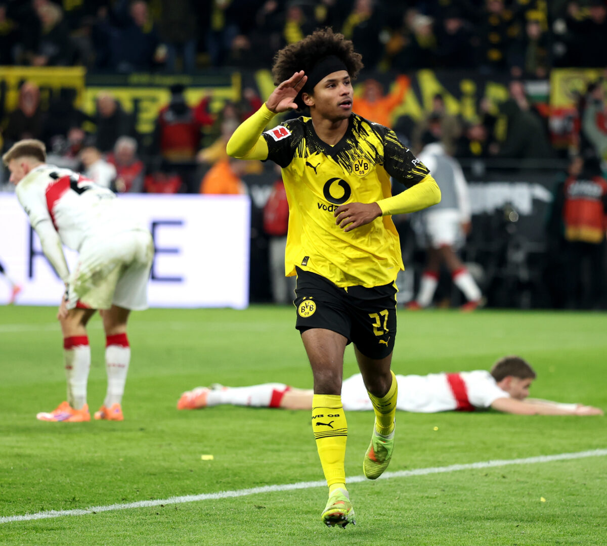 Borussia Dortmund v VfB Stuttgart - Bundesliga