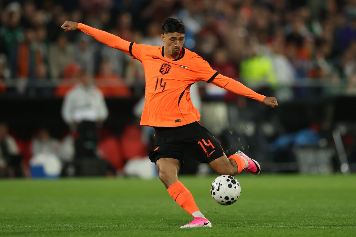 Netherlands v Algeria - International Friendly
