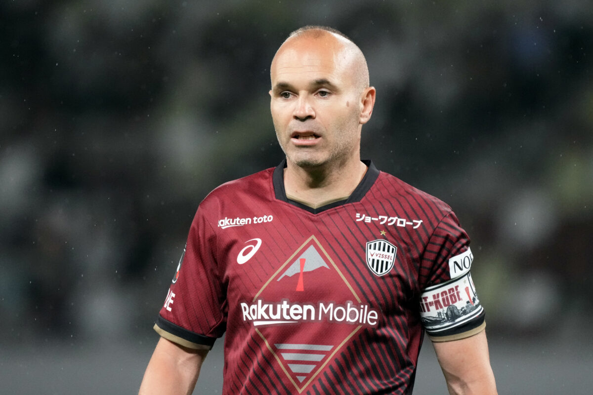 Vissel Kobe v Barcelona - Pre-Season Friendly