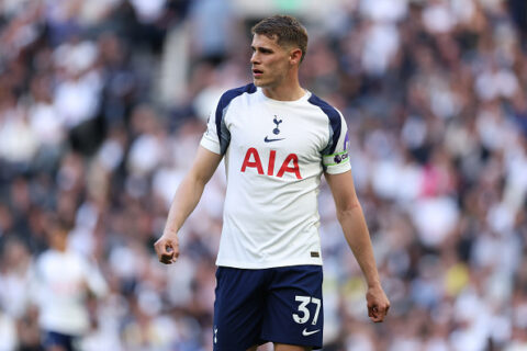 Micky Van de Ven, Tottenham