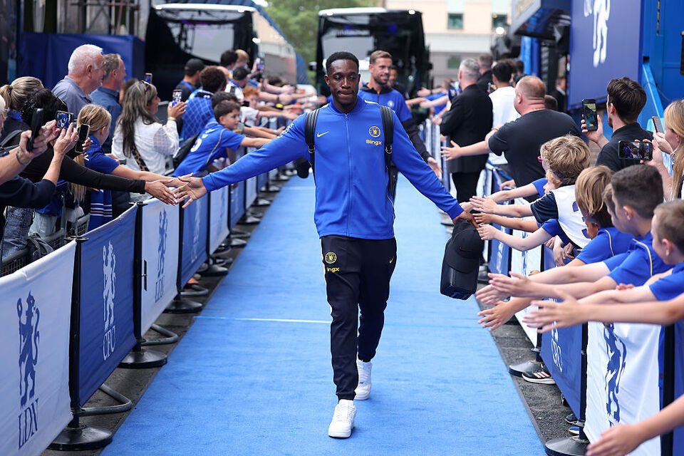 welbeck perde tempo e il chelsea scopre la nuova regola resta in 10 per due minuti da Derbyderbyderby.it welbeck perde tempo e il chelsea scopre la nuova regola resta in 10 per due minuti