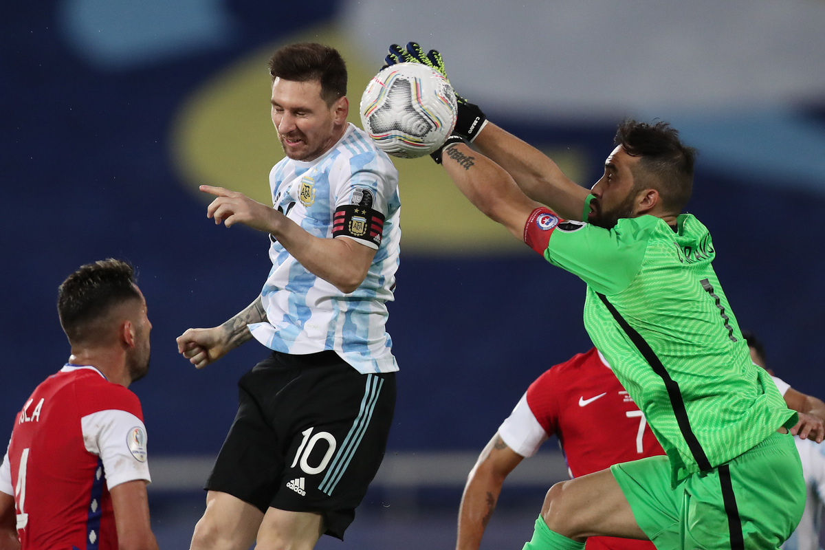 Argentina v Chile: Group A - Copa America Brazil 2021