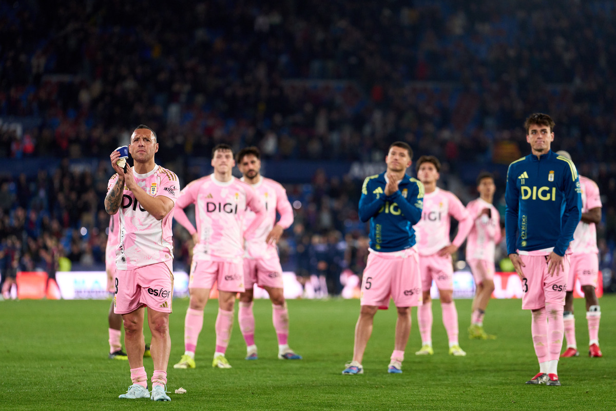 Levante UD v Real Oviedo - LaLiga EA Sports
