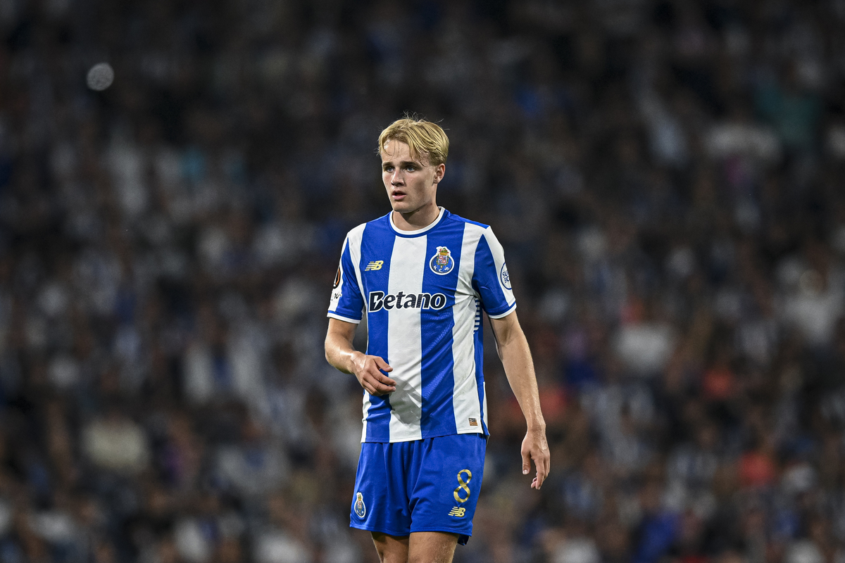 FC Porto v Nottingham Forest FC - UEFA Europa League 2025/26 Quarter-Final First Leg