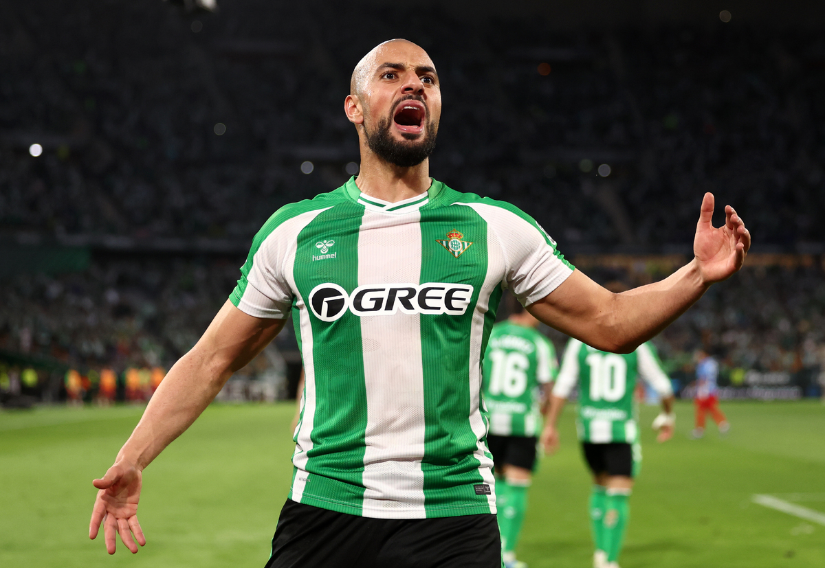 Real Betis Balompie v Elche CF - LaLiga EA Sports