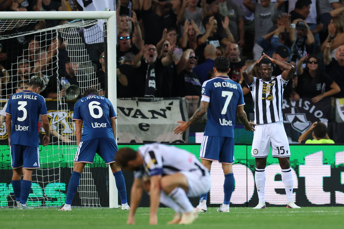 Udinese Calcio v Como 1907 - Serie A 2026/27