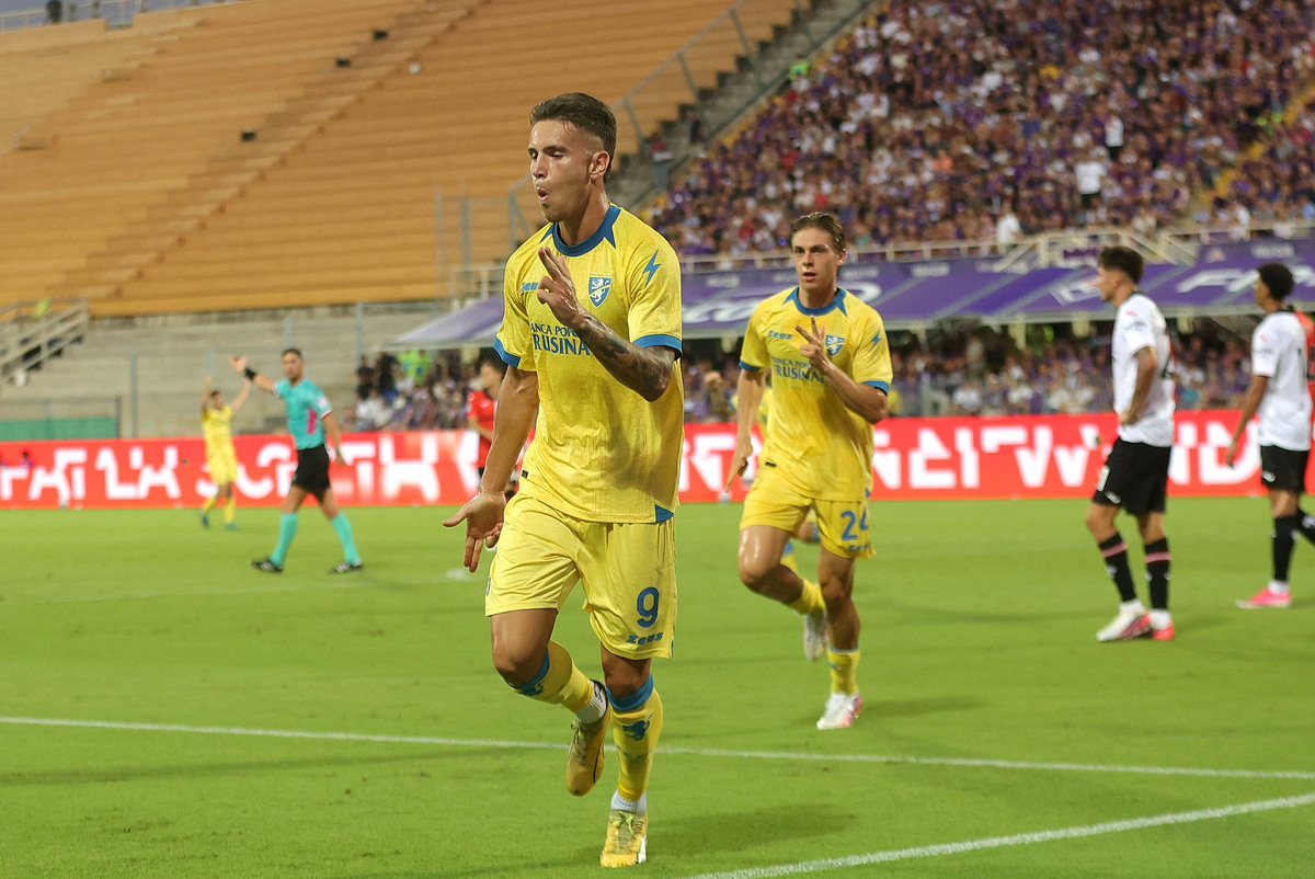 ACF Fiorentina v Frosinone Calcio - Serie A 2026/27