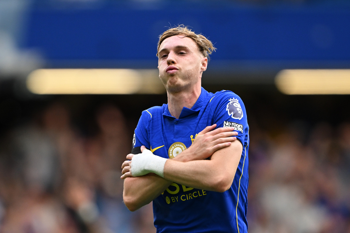 LONDRA, INGHILTERRA - 30 AGOSTO: Cole Palmer del Chelsea festeggia dopo aver segnato il quarto gol della sua squadra durante la partita di Premier League 2026/27 tra Chelsea FC e Brighton & Hove Albion a Stamford Bridge, il 30 agosto 2026 a Londra, Inghilterra. (Foto di Mike Hewitt/Getty Images)