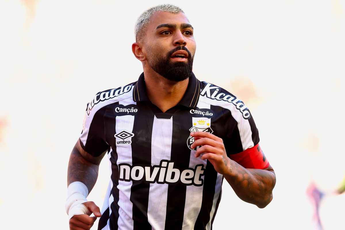 Internacional v Santos - Brasileirao 2026