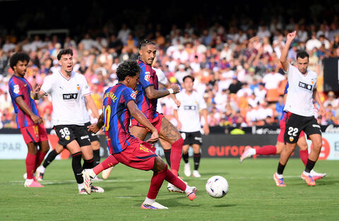 Valencia CF v FC Barcelona - LaLiga EA Sports 2026/27