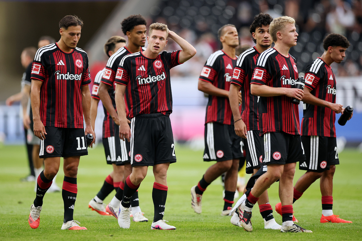 Eintracht Frankfurt v FC Augsburg - Bundesliga 2026/27