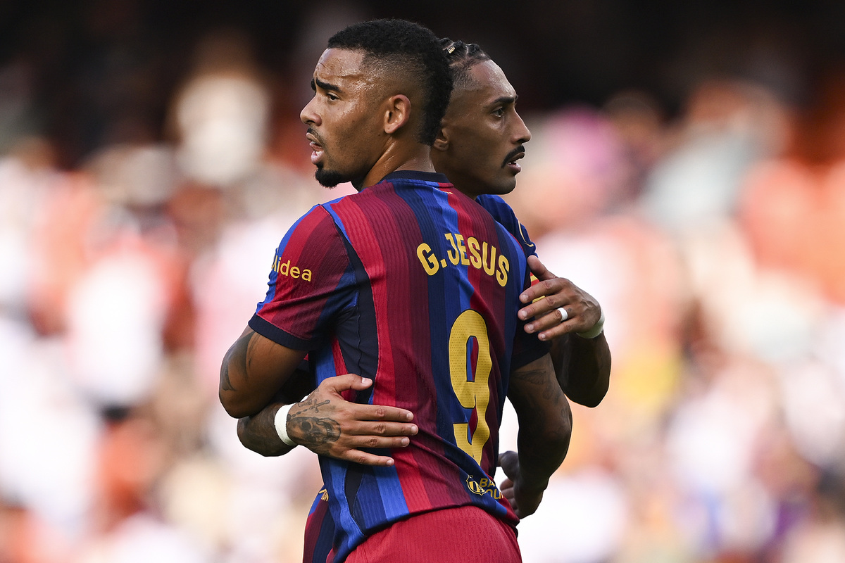 Valencia CF v FC Barcelona - LaLiga EA Sports 2026/27