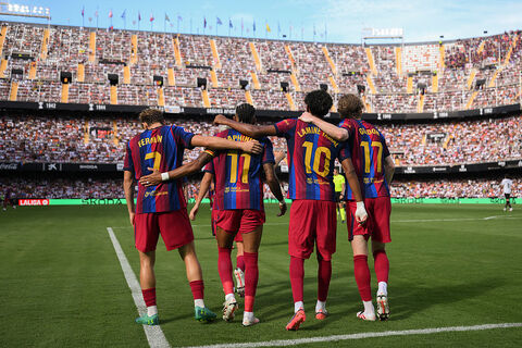 Valencia CF v FC Barcelona - LaLiga EA Sports 2026/27