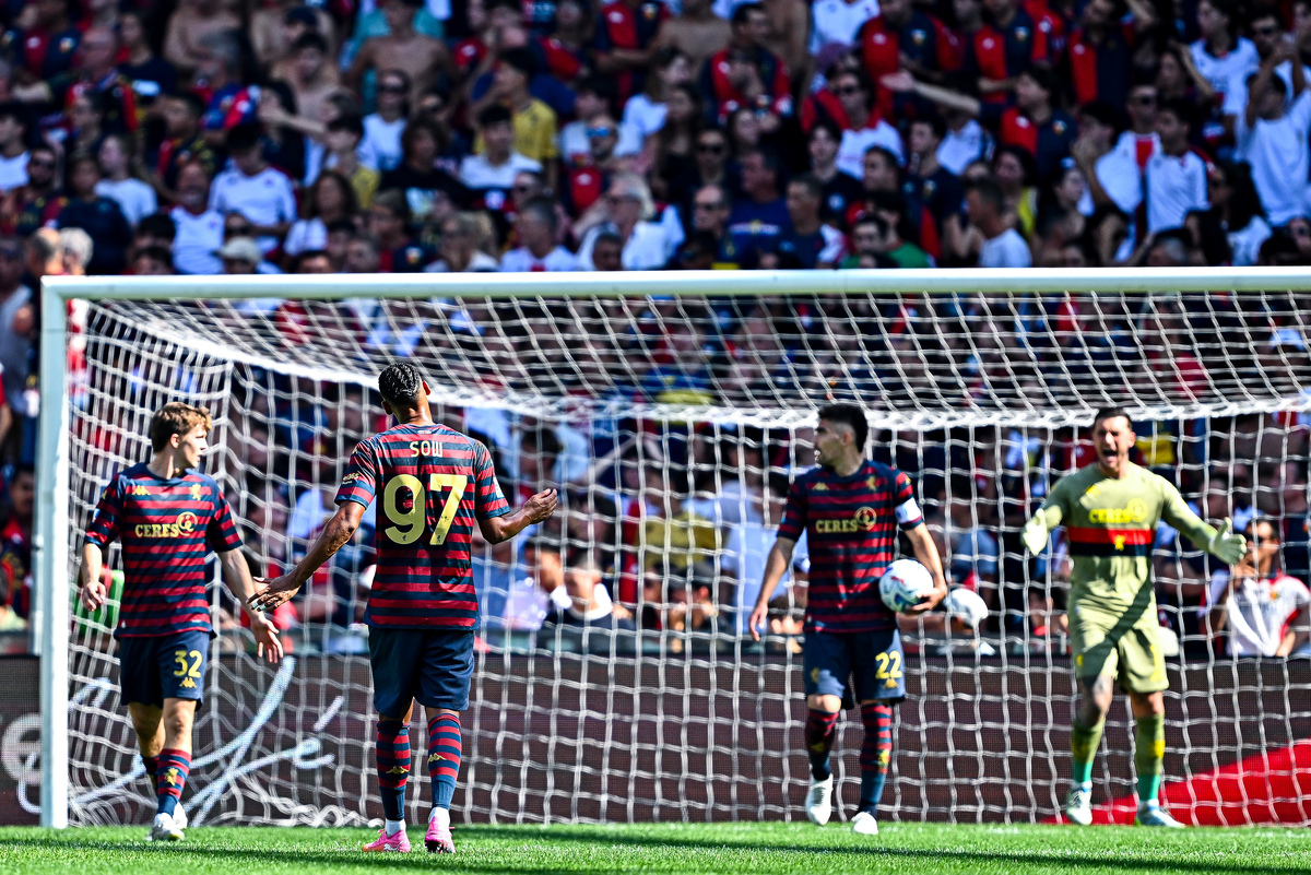 Genoa CFC v Frosinone Calcio - Serie A