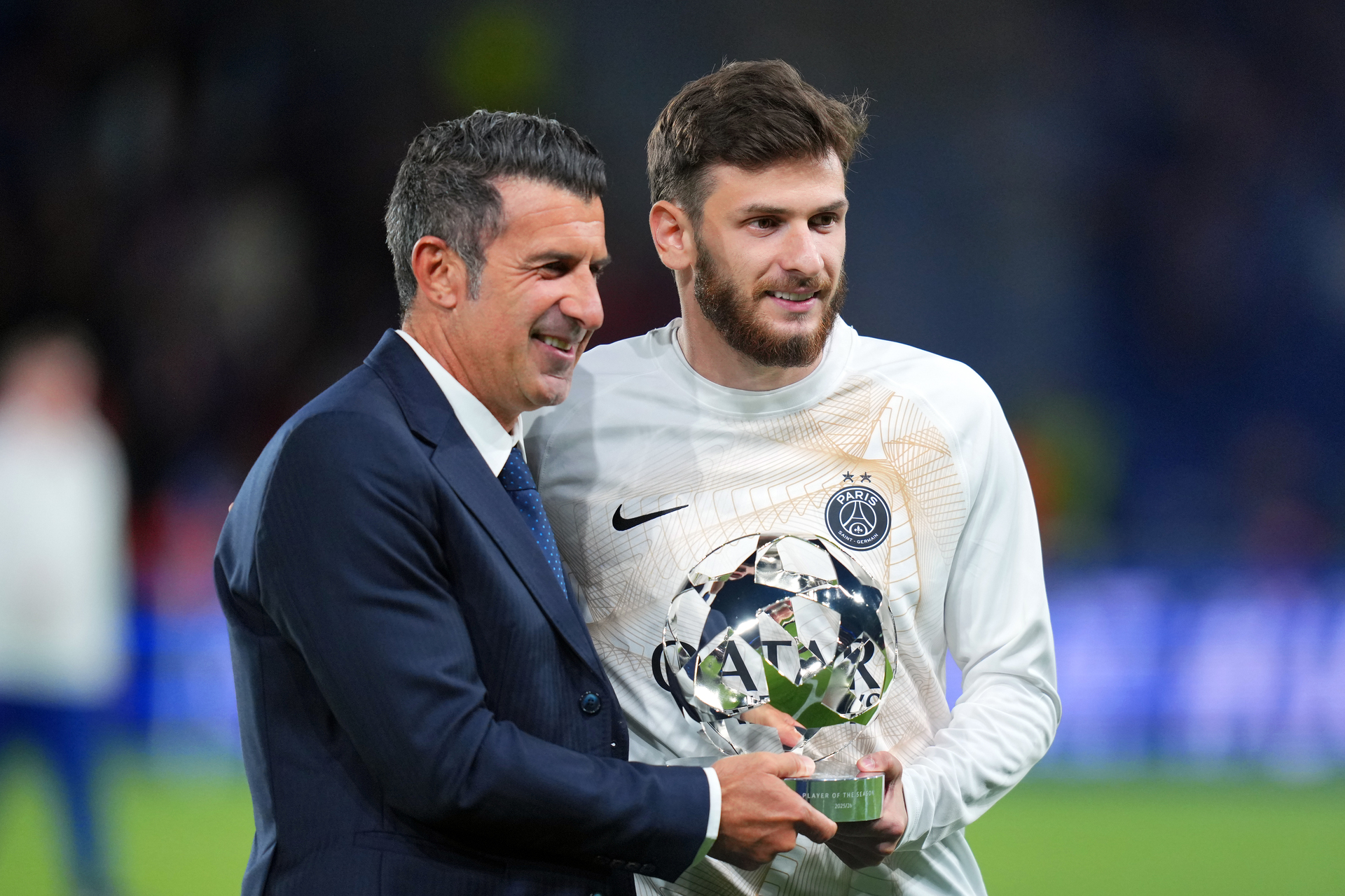 kvara ha occhi solo per luis enrique grazie a lui ho capito l importanza del collettivo da Derbyderbyderby.it kvara ha occhi solo per luis enrique grazie a lui ho capito l importanza del collettivo
