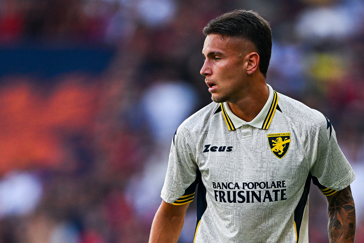 Genoa CFC v Frosinone Calcio - Serie A